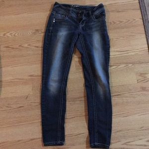 Women’s jeans